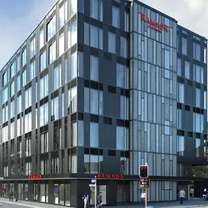 4* ホテル Ramada By Wyndham Taranaki Street